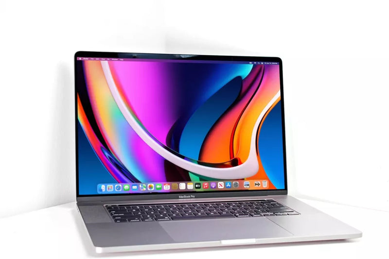 Apple MacBook Pro 2019 | Core i7 2.6GHz 6 Cores | 16 GB RAM DDR4 | 512 GB SSD | AMD Radeon Pro 5300 | 16‑inch (diagonal) |LED‑backlit display with IPS technology; 3072‑by‑1920 native resolution